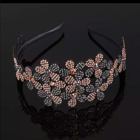 HANDMADE CHAMPAGNE AND GREY CRYSTALS AND RHINESTONES HAIR BAND-$15 EACH OR 2/$25 - Picture 4 of 4